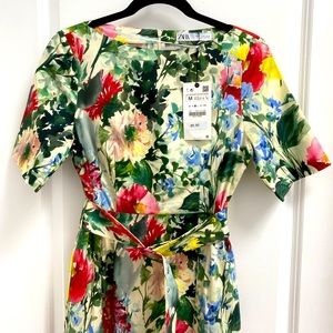 NWT Zara Buckled Floral Dress Size M